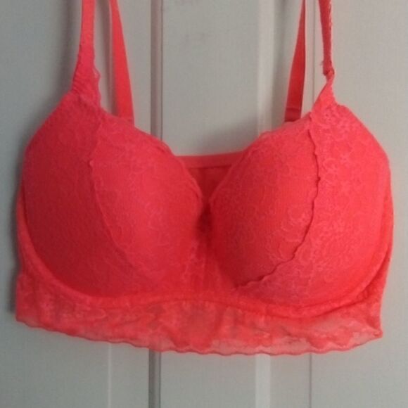 Victoria's Secret Pink  - Picture 2 of 5